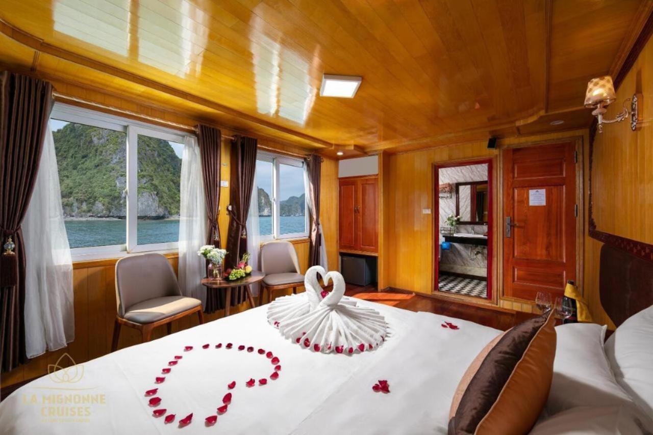 Hotel Sunlight Cruise Ha Long Exteriér fotografie
