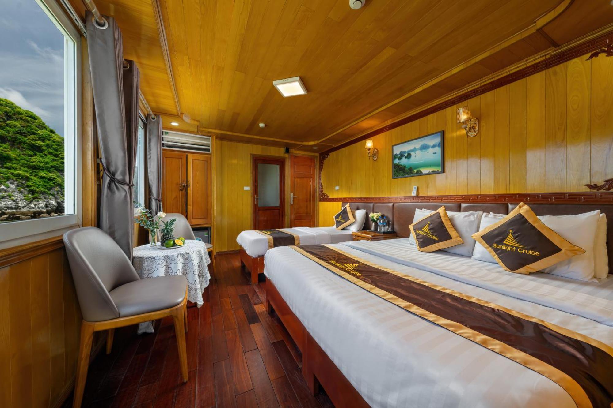 Hotel Sunlight Cruise Ha Long Exteriér fotografie