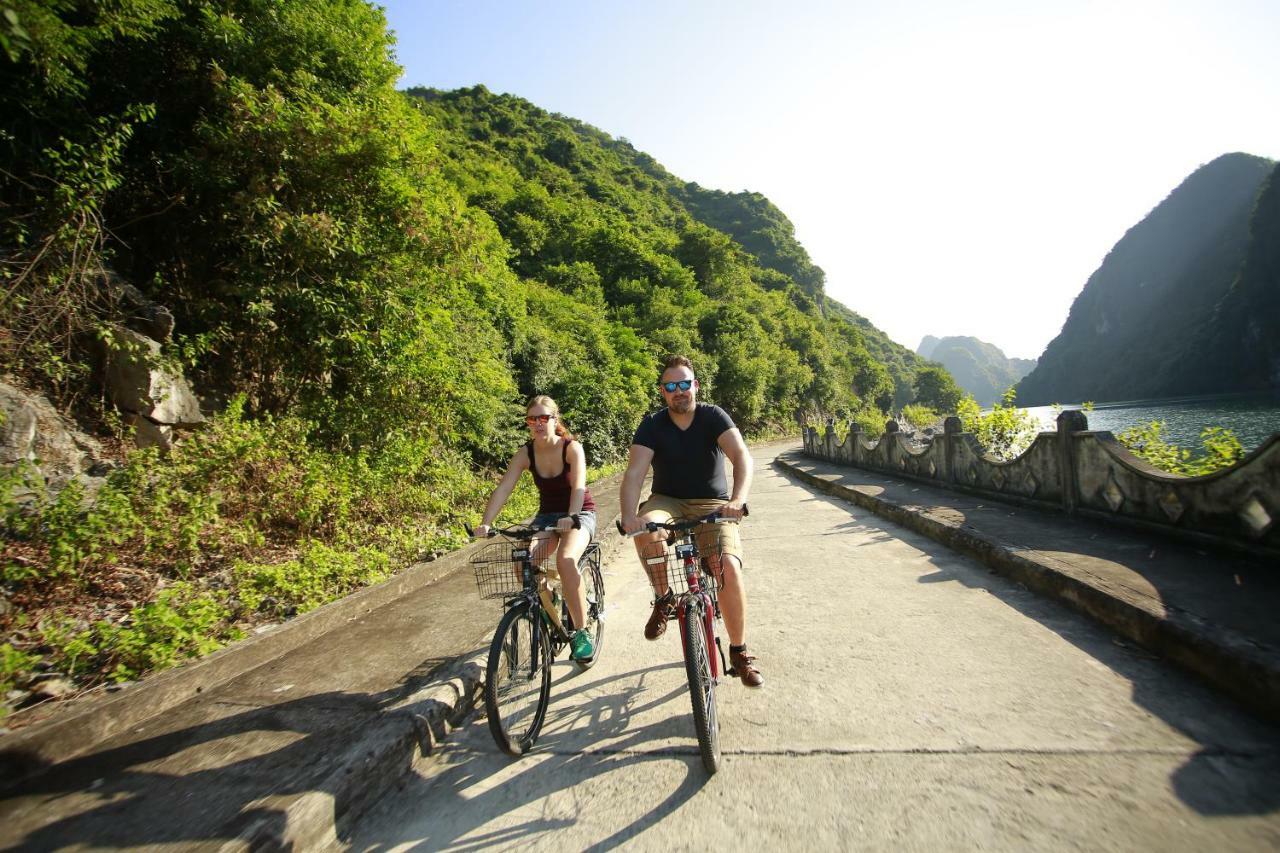 Hotel Sunlight Cruise Ha Long Exteriér fotografie